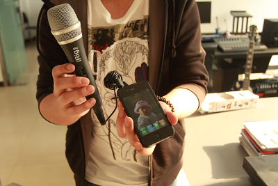 IK Multimedia iRig Mic 第一款iphone手持話(huà)筒